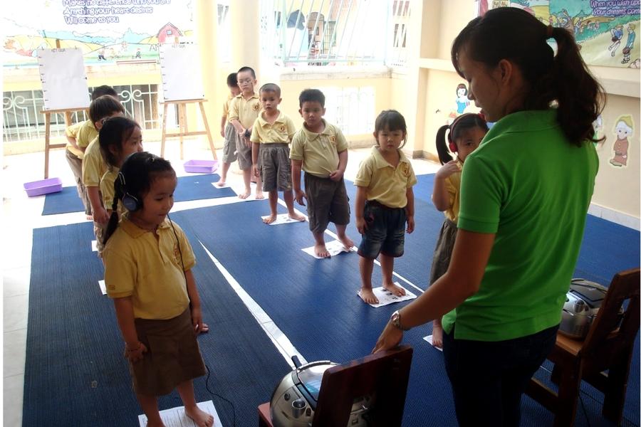 Những trò chơi phát triển trí thông minh của trẻ