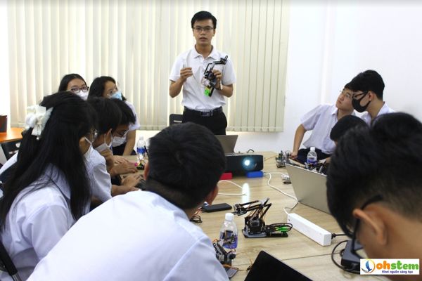 Cách dạy học STEM THCS