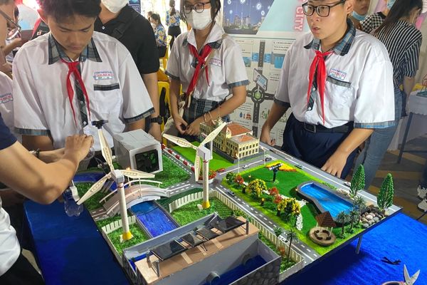 dạy học theo chủ đề STEM - Học sinh tự thực hành