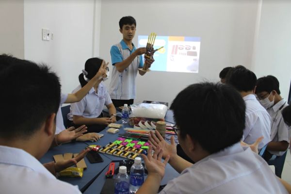 Cách triển khai mô hình dạy học STEM 5E - Bước 1