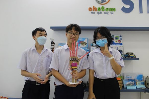 Hoạt động trải nghiệm STEM