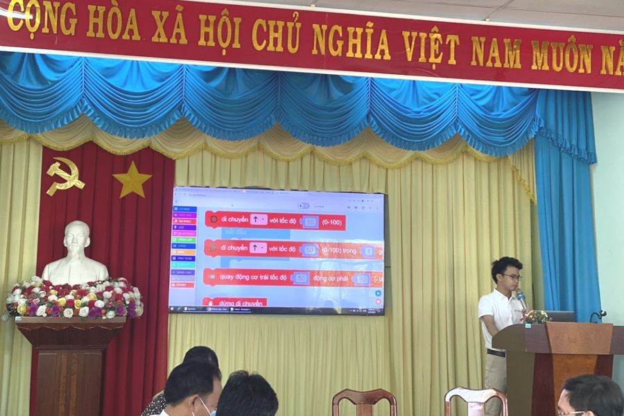 Lan tỏa STEM Robotics tại Đồng Xoài, Bình Phước