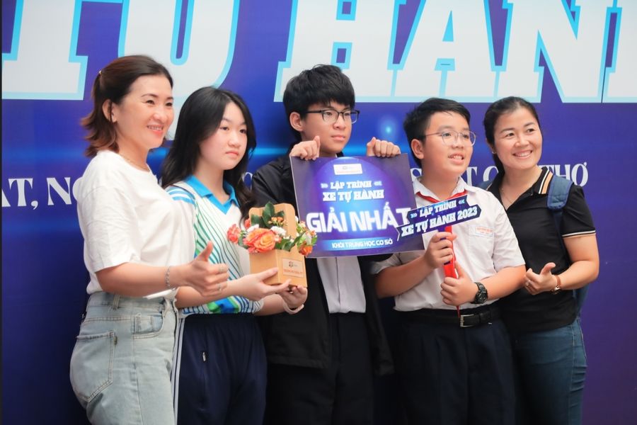 Giải Nhất khối THCS tại FSCHOOL 2023