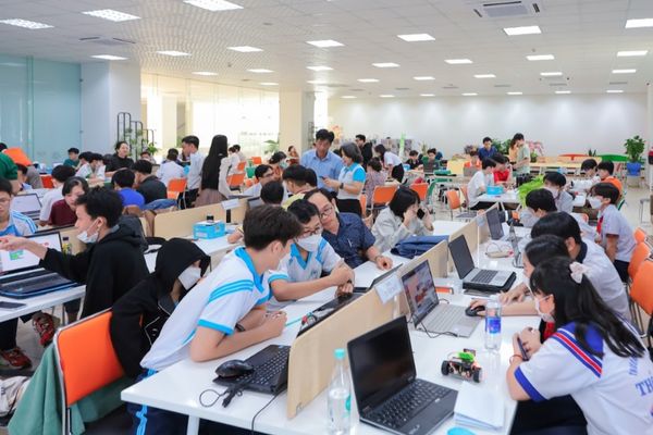Cách triển khai giáo dục STEM THCS hiệu quả cho giáo viên Tin học