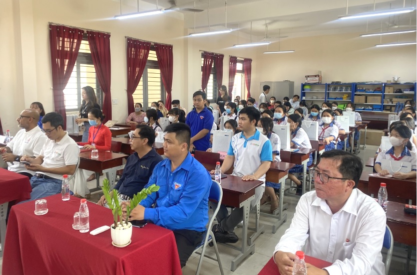 Buổi khai giảng lớp học STEM miễn phí tại Củ Chi