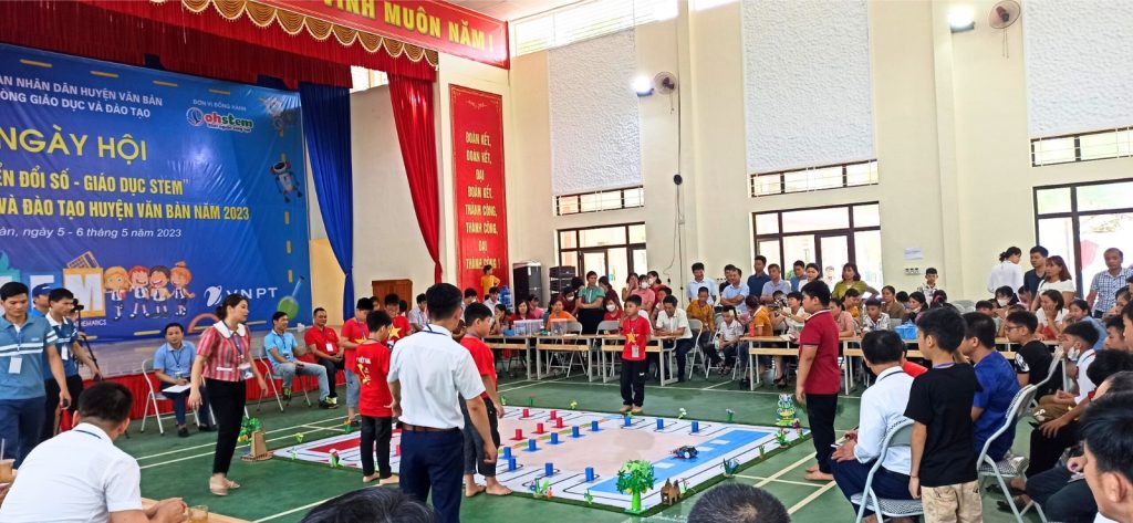 Hội thi Robocon tại Văn Bàn 2023 - Bừng sáng biên cương 