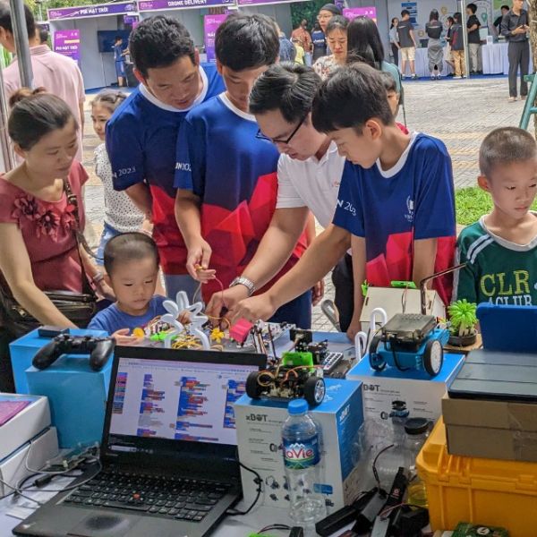 Ngày hội STEM X-Station