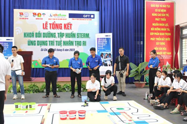 Chung kết cuộc thi Robotics AI Hackathon tại THCS Trung Lập Hạ - 2023