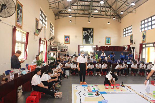 Chung kết cuộc thi Robotics AI Hackathon tại THCS Trung Lập Hạ - 2023