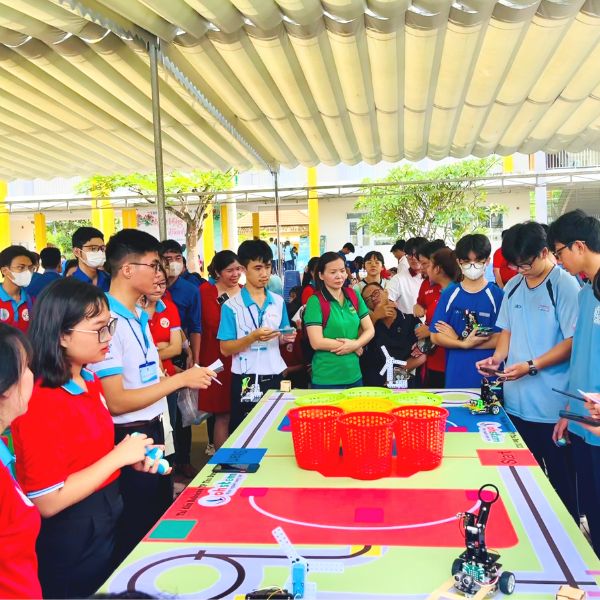 Ngày hội Khoa học Sáng tạo tại Thủ Đức