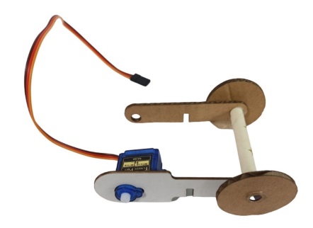 Gắn động cơ Servo vào robot sâu đo