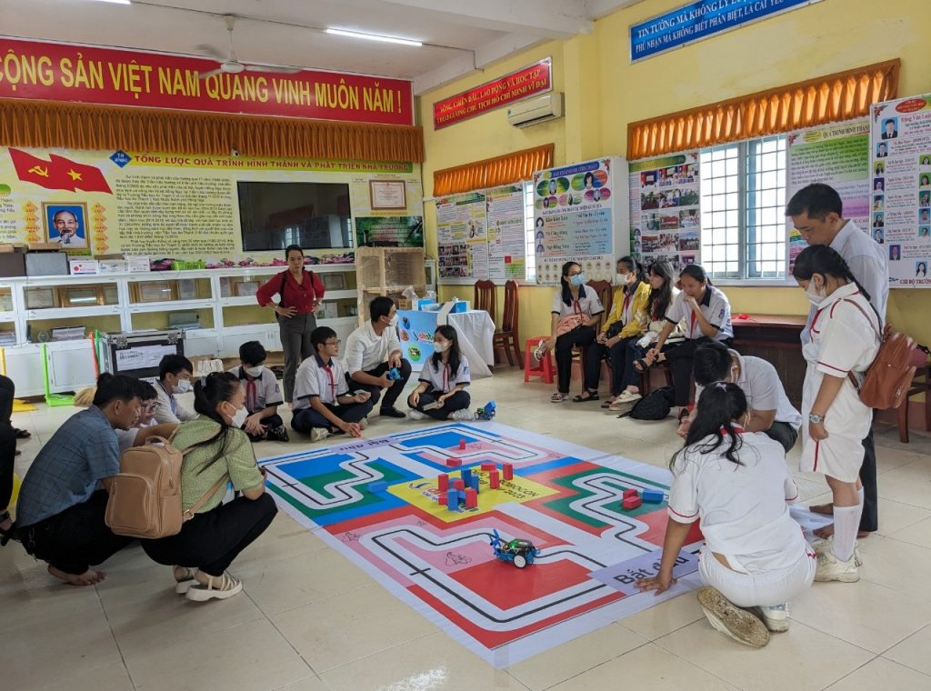 Cuộc thi Robocon tại TP. Hồng Ngự, Đồng Tháp - Bảng THCS