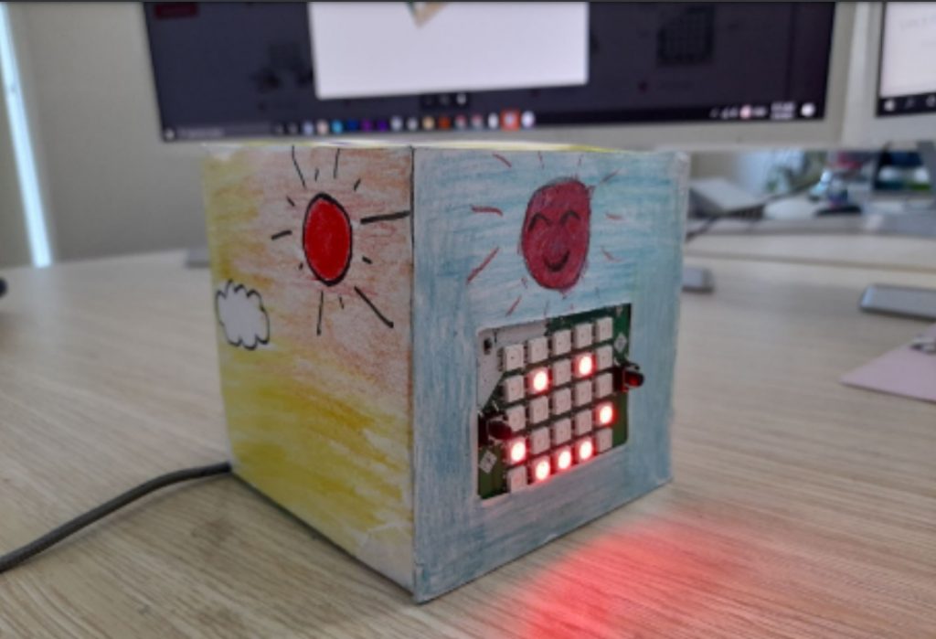 Làm mô hình Fidget Cube