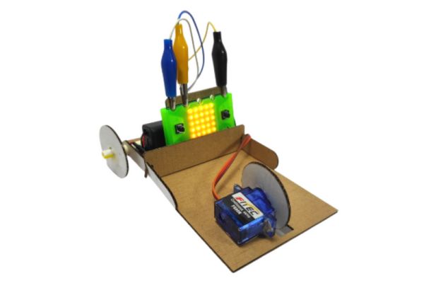 Xe robot - Sản phẩm STEm Tiểu học