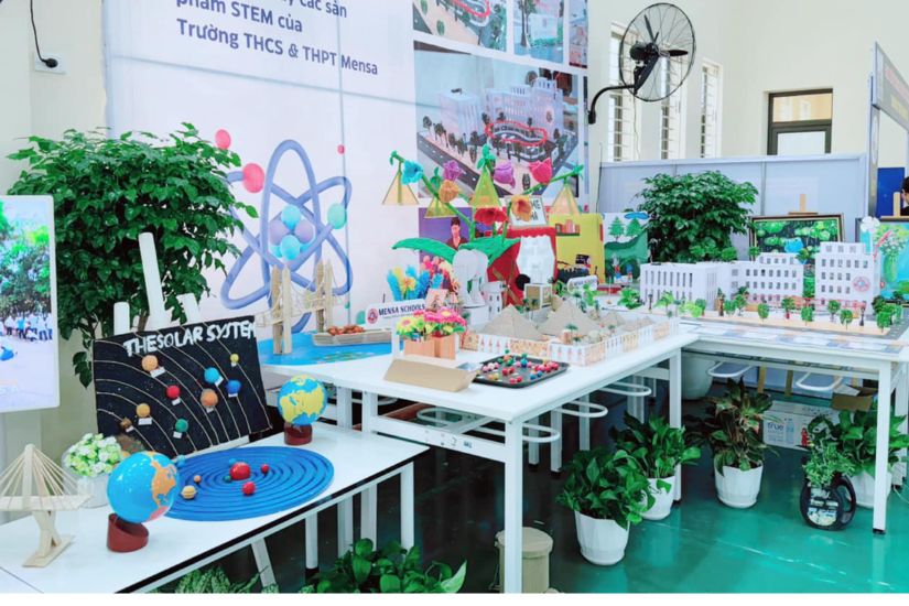 Các ngày hội trưng bày sản phẩm STEM mẫu