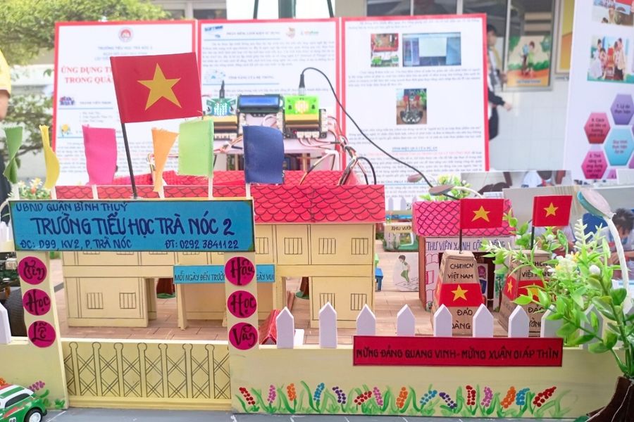 Hình ảnh tại Ngày hội STEM cấp tiểu học