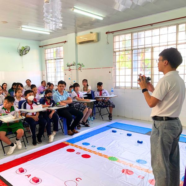 Tập huấn Robotics tại Cần Thơ do OhStem phối hợp tổ chức