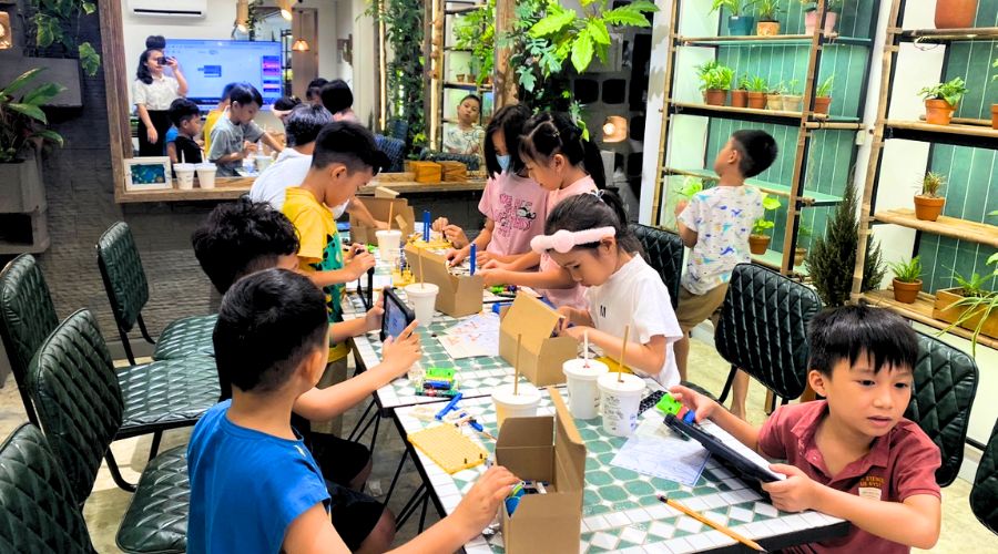 CLB STEM là gì? Hình ảnh minh họa tại CLB OhStem