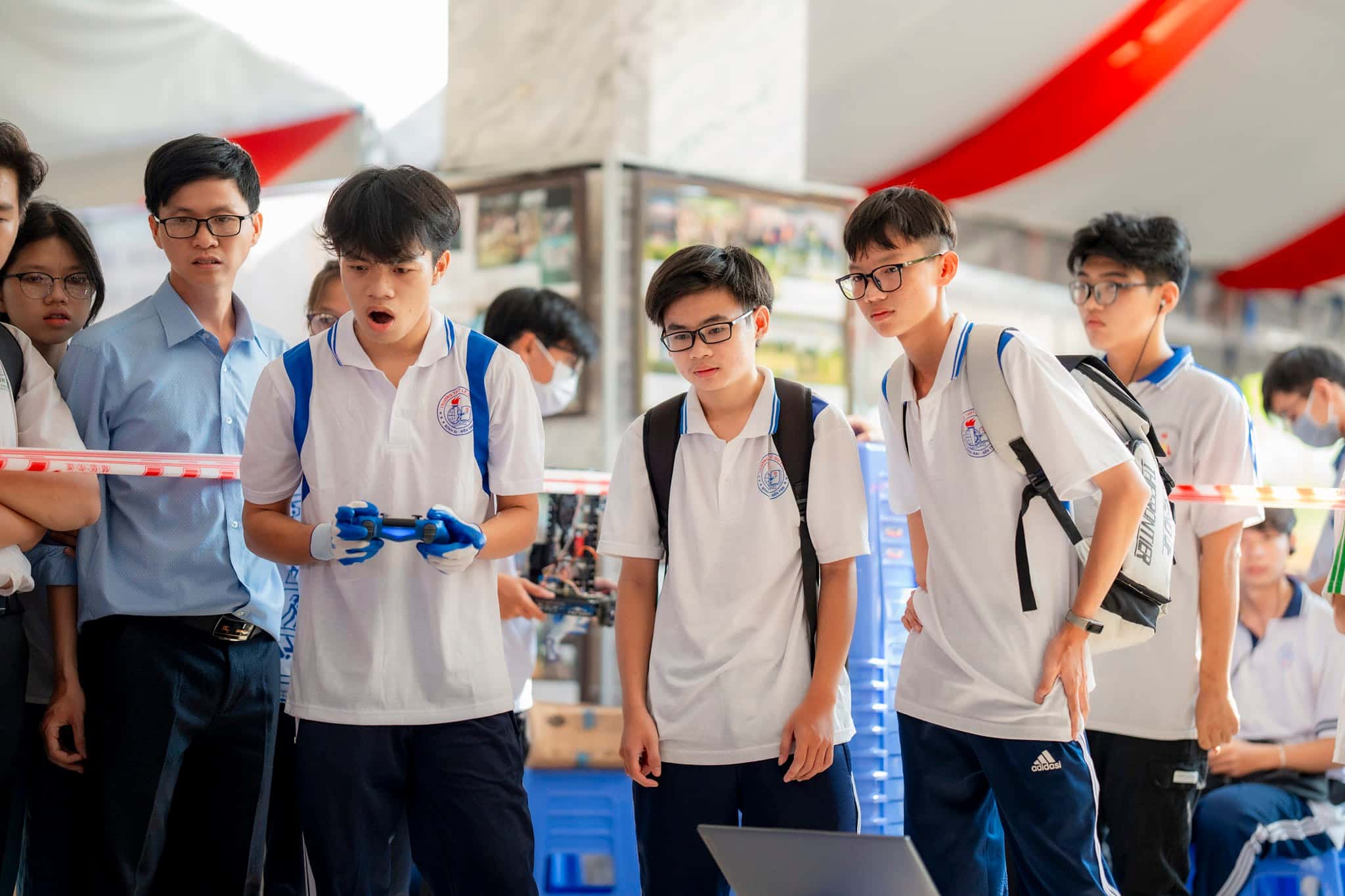 Giải thưởng được trao tại Robocon Bến Tre cấp THCS