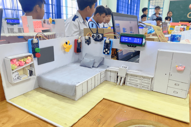 Sản phẩm nhà thông minh sáng tạo dựa trên hệ sinh thái sản phẩm tại OhStem