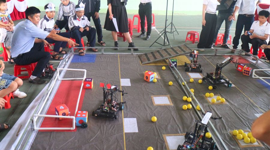 Cuộc thi ORC Robocon tại Đak Pơ Gia Lai cùng OhStem