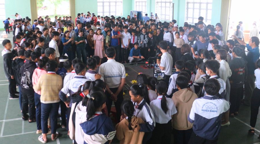 Cuộc thi ORC Robocon tại Đak Pơ Gia Lai cùng OhStem